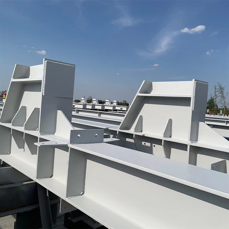 Staffa a raggio di gru